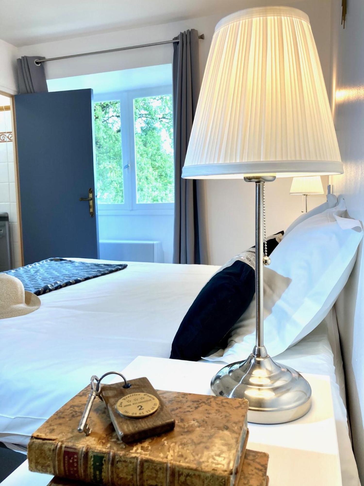 Hotel Les Vieilles Tours Rocamadour Bagian luar foto