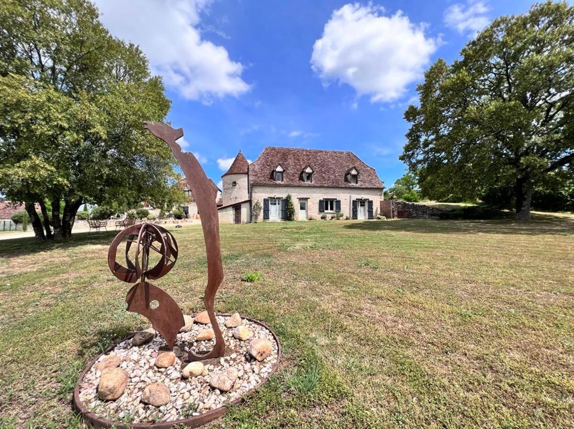 Hotel Les Vieilles Tours Rocamadour Bagian luar foto