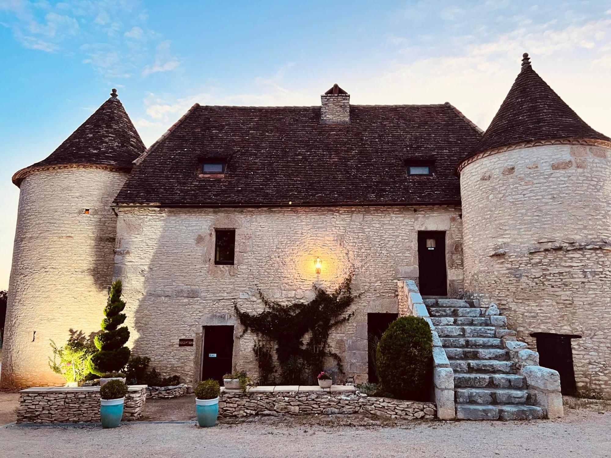 Hotel Les Vieilles Tours Rocamadour Bagian luar foto