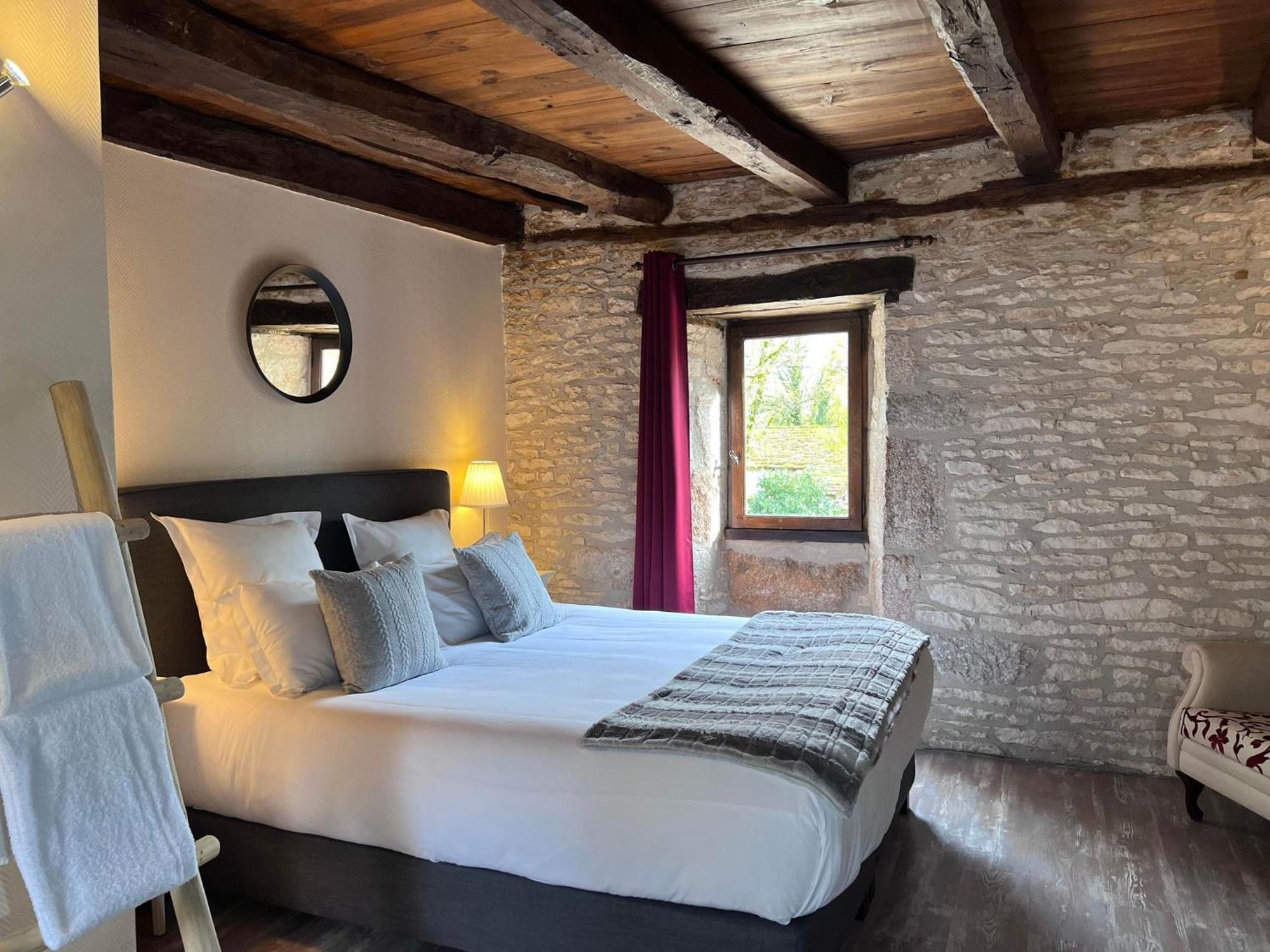 Hotel Les Vieilles Tours Rocamadour Ruang foto