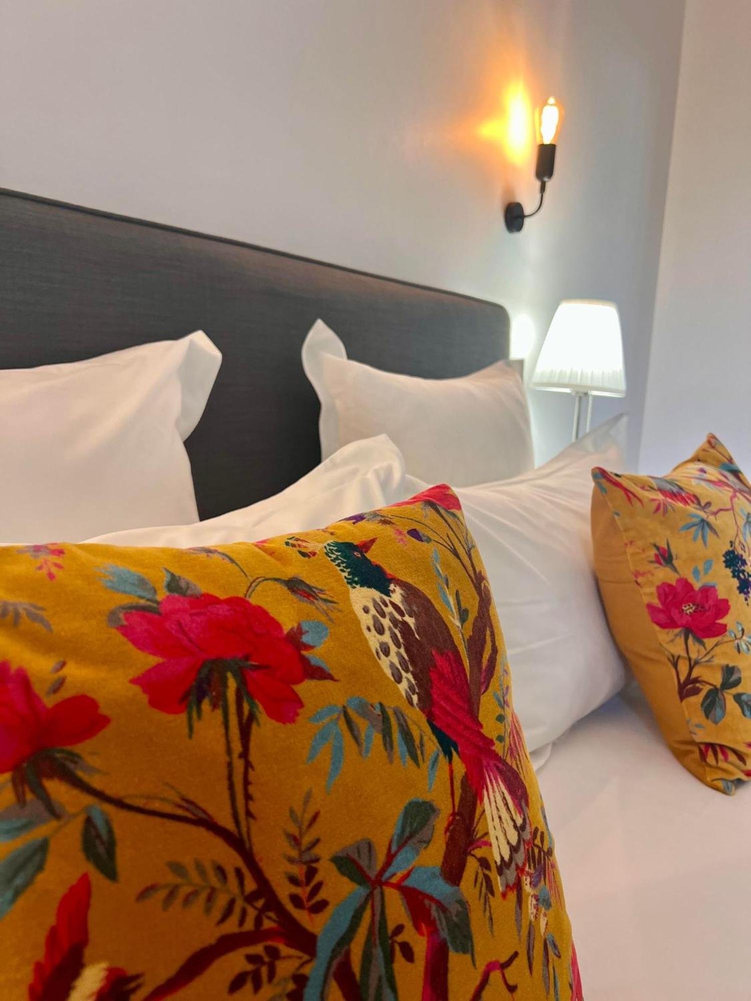 Hotel Les Vieilles Tours Rocamadour Bagian luar foto